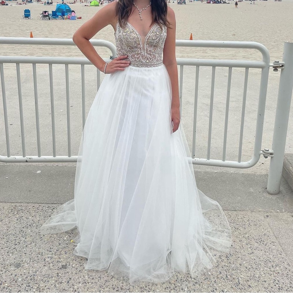lulus gown white with gems